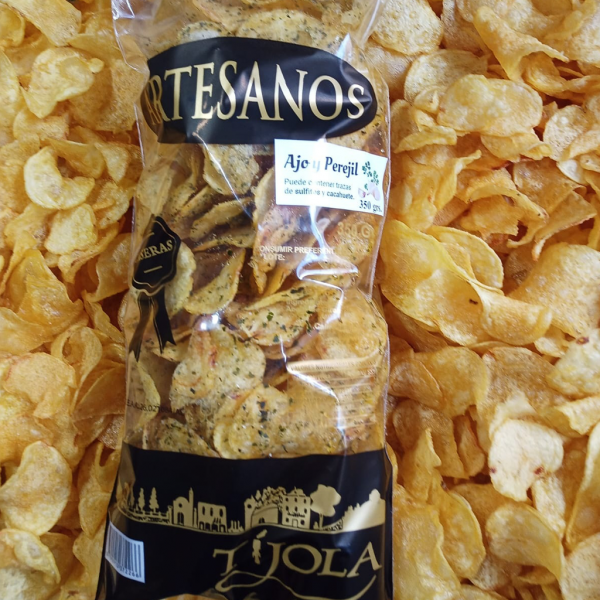 Patatas fritas ajo y perejil